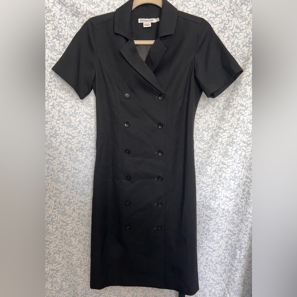 Like New Women’s Pendleton 100% Virgin Wool Button Down Black Dress Sz 4P